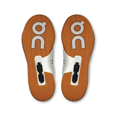 THE ROGER Clubhouse Pro Ivory Flame